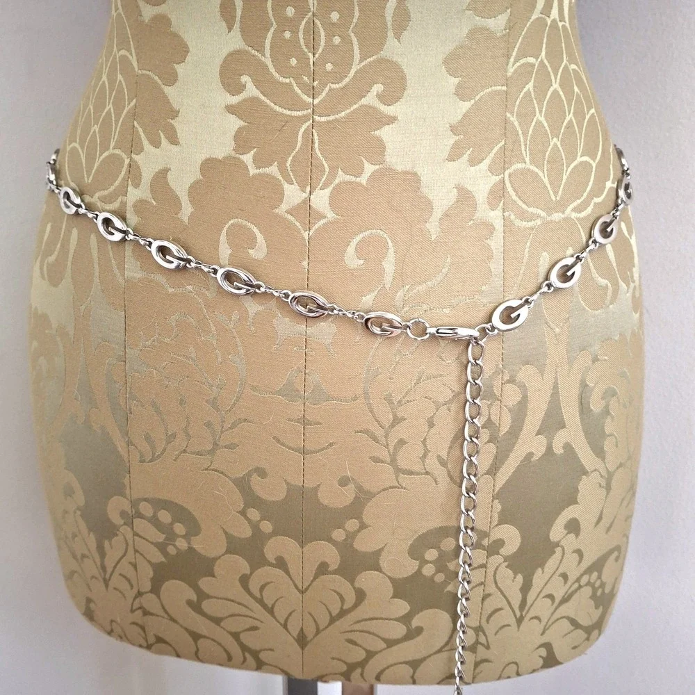 Y2K Vintage Guess Silver Chain Belt OS Adjustable